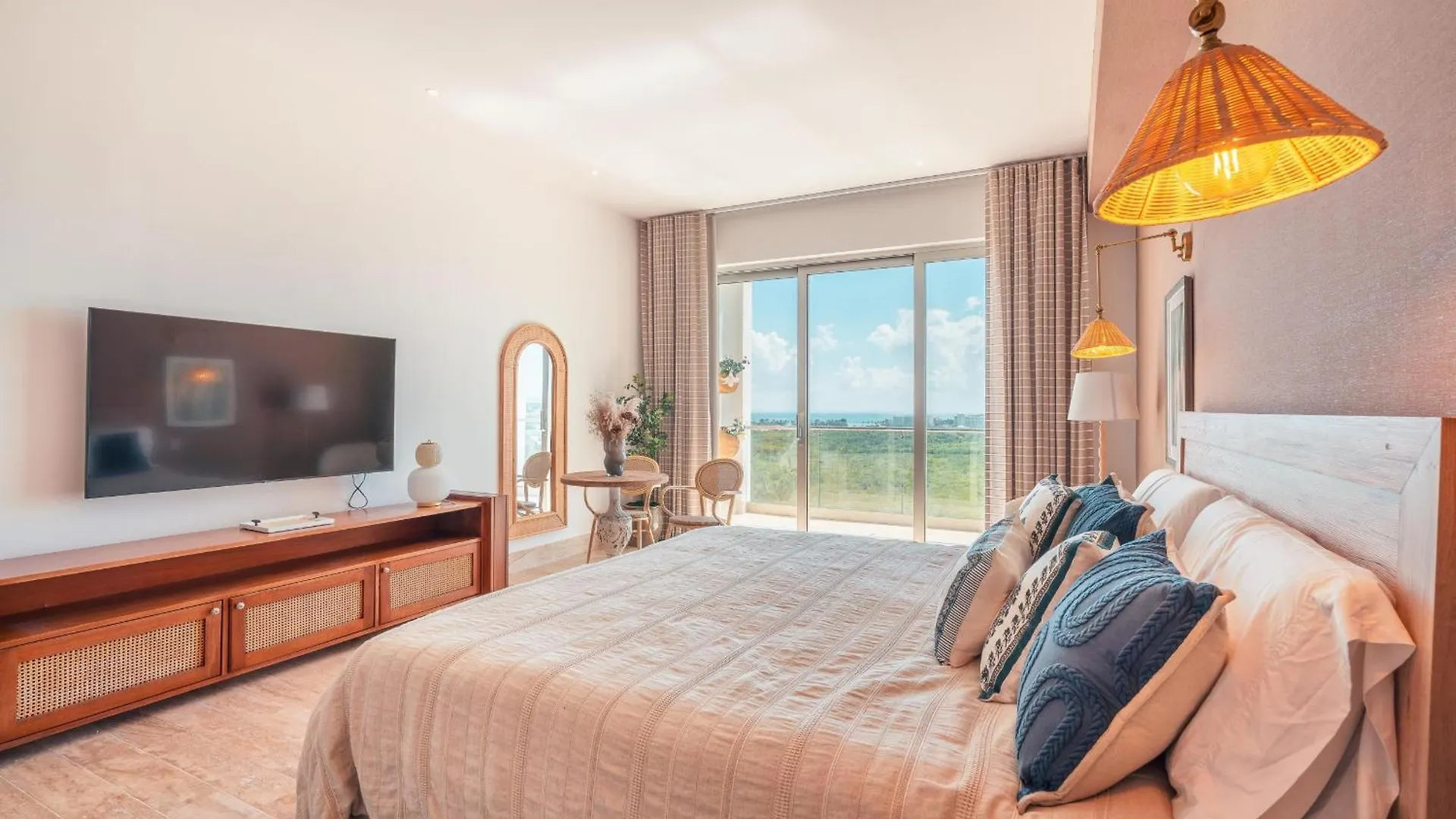 Charming 3Br Apt With Amazing View In Cap Cana 푼타 카나